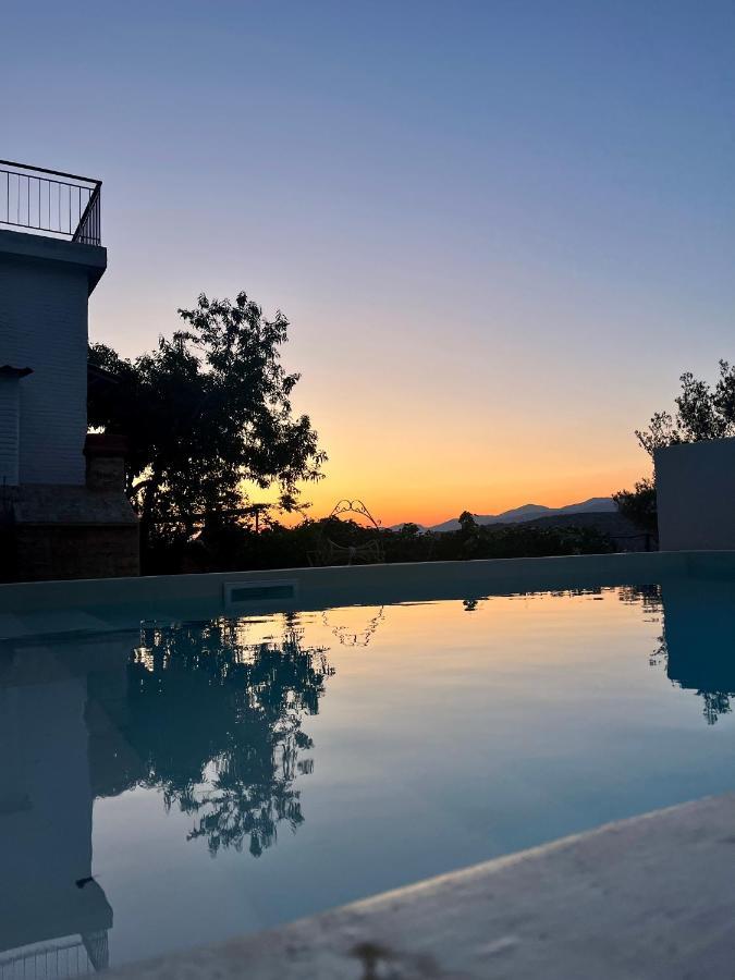 Theodore Resort Agios Georgios  Екстериор снимка